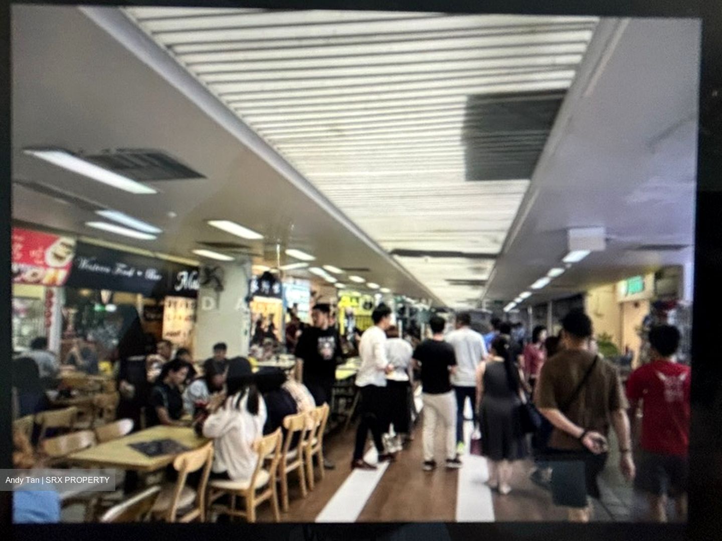 Hdb Hub (D12), Retail #547651871